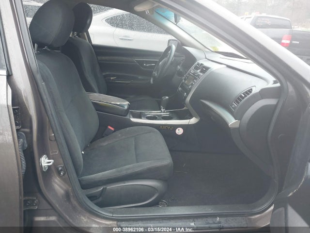 Nissan Altima 2.5 S 2015 1N4AL3AP8FN397788 Image 5