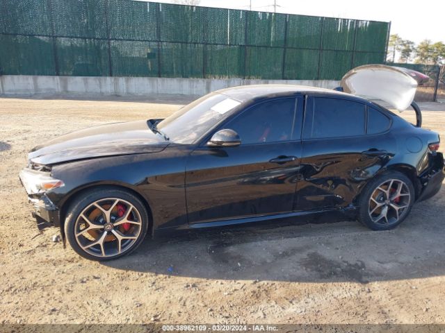 ZARFAEEN5J7577551 Alfa Romeo Giulia Ti Sport Awd