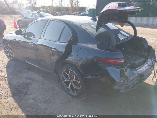 ZARFAEEN5J7577551 Alfa Romeo Giulia Ti Sport Awd