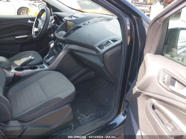 1FMCU0GX1FUB60275 Ford ESCAPE SE