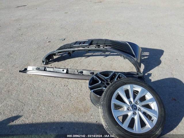 Toyota CAMRY LE 2023 4T1C11AK2PU830980 Image 12