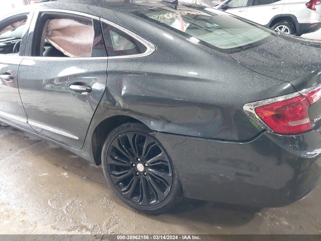 1G4ZP5SS4HU185538 Buick Lacrosse Essence