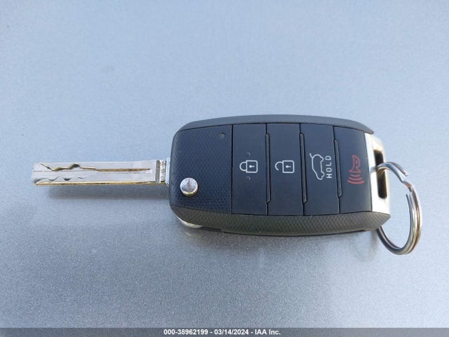 KIA Sorento Lx V6 2014 5XYKTDA70EG462448 Image 11