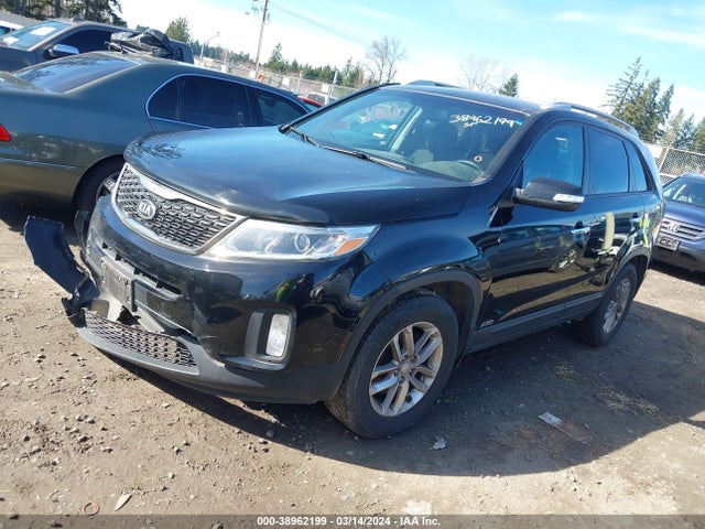KIA Sorento Lx V6 2014 5XYKTDA70EG462448 Image 2