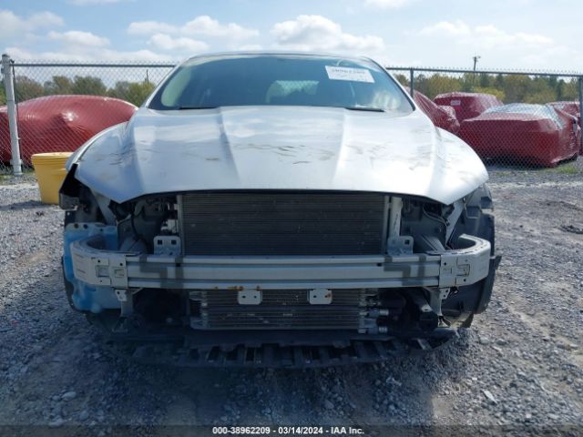 3FA6P0RU5JR206840 Ford Fusion Hybrid Titanium