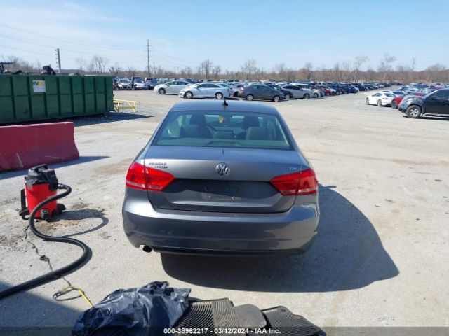 1VWAT7A37FC086778 Volkswagen Passat 1.8t Limited Edition