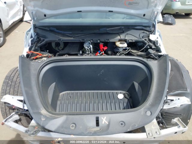 2023 TESLA MODEL Y 7SAYGAEE4PF625086 Photo 9