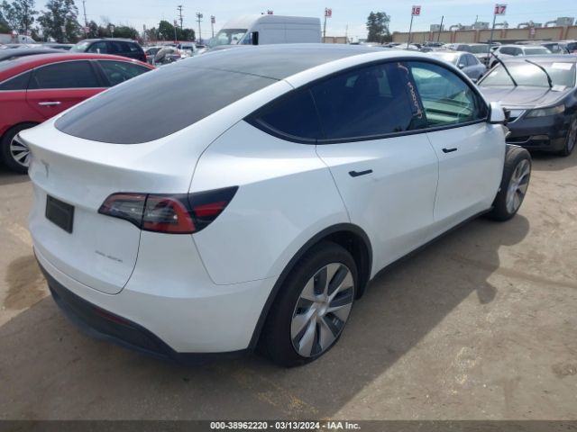 2023 TESLA MODEL Y 7SAYGAEE4PF625086 Photo 3