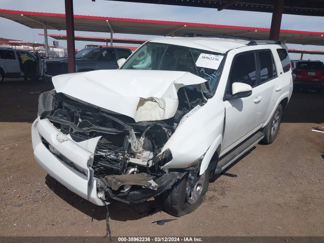Toyota 4runner Sr5 Premium 2022 JTENU5JR3N5985162 Image 2