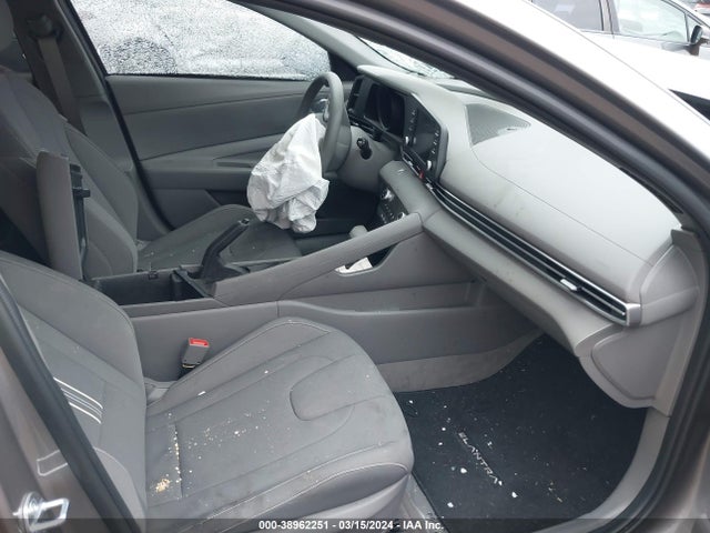 Hyundai ELANTRA SEL 2023 KMHLM4AG4PU607683 Image 5