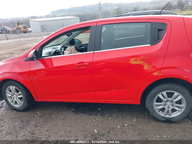Chevrolet Sonic Lt Auto 2016 1G1JC6SH3G4128360 Image 14