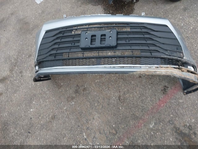 38962471 :رقم المزاد ، 5TDYRKEC8NS119989 vin ، 2022 Toyota Sienna Xle مزاد بيع