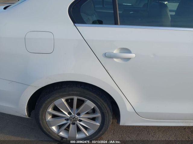 3VWD07AJ5FM281782 Volkswagen Jetta 1.8t Se