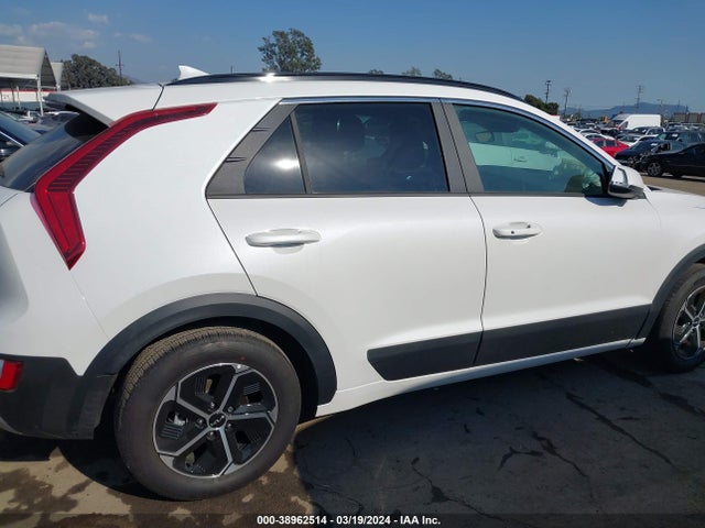 KIA NIRO EX 2024 KNDCR3LE8R5143581 Image 13