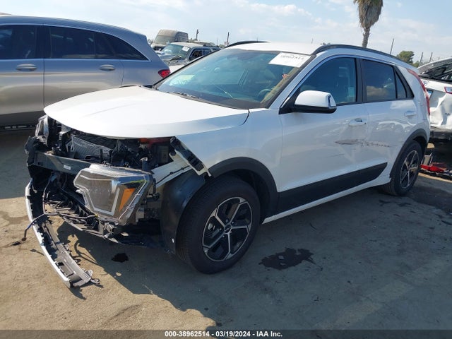 KIA NIRO EX 2024 KNDCR3LE8R5143581 Image 2