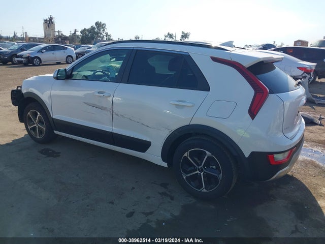 KIA NIRO EX 2024 KNDCR3LE8R5143581 Image 3