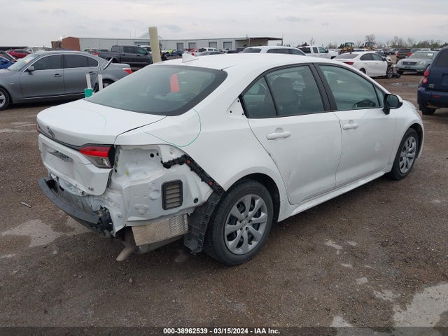 Toyota COROLLA LE 2021 5YFEPMAEXMP252322 Image 4