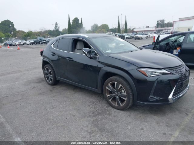 JTHX3JBH5N2053897 Lexus UX 200