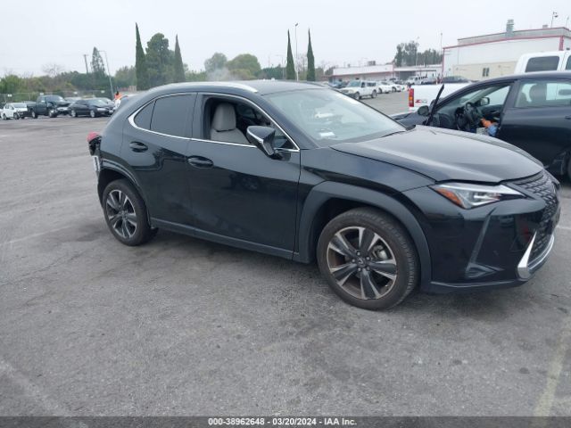 JTHX3JBH5N2053897 Lexus UX 200