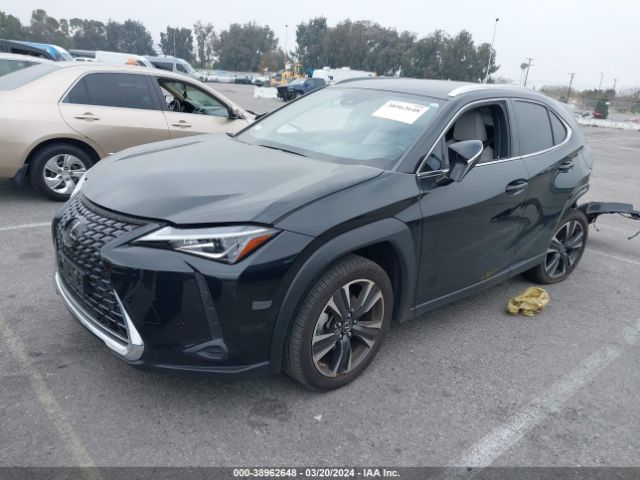 JTHX3JBH5N2053897 Lexus UX 200