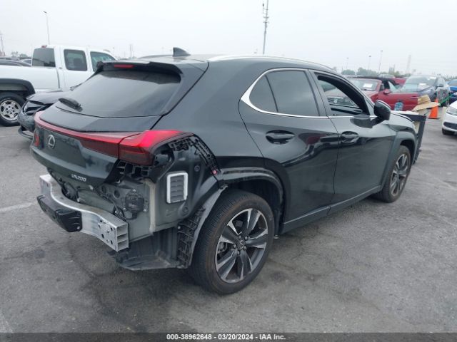 JTHX3JBH5N2053897 Lexus UX 200