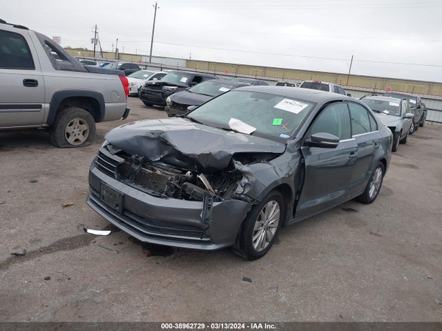 3VWD67AJ5GM393949 Volkswagen Jetta 1.4t Se