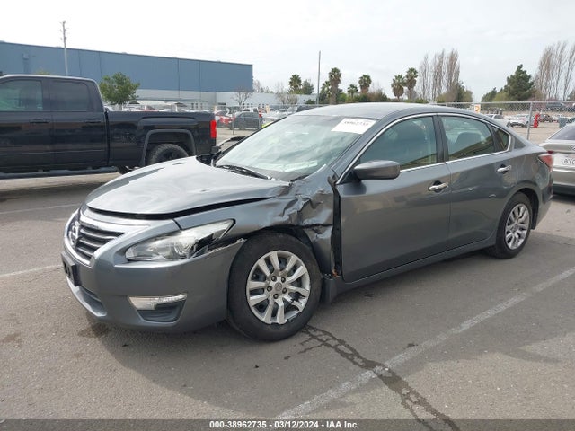 Nissan Altima 2.5 S 2015 1N4AL3APXFC231946 Image 2