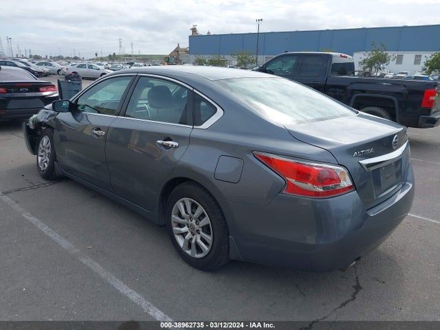 Nissan Altima 2.5 S 2015 1N4AL3APXFC231946 Image 3