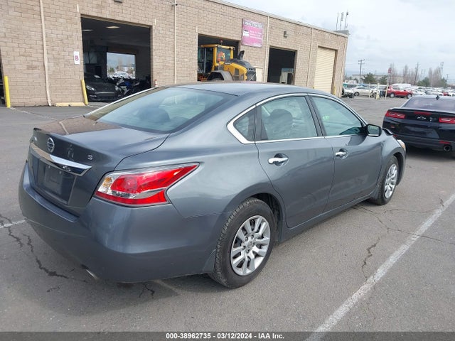 Nissan Altima 2.5 S 2015 1N4AL3APXFC231946 Image 4