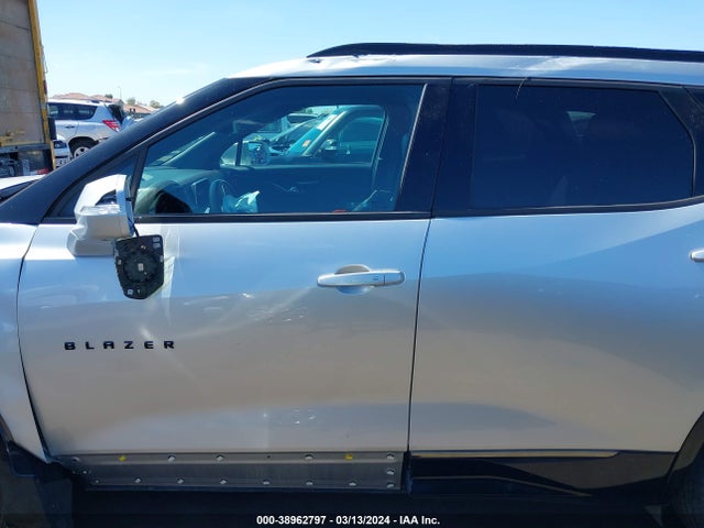 Chevrolet BLAZER RS 2019 3GNKBJRS6KS591225 Image 14
