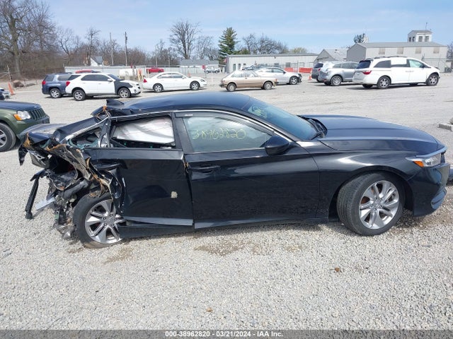 Honda ACCORD LX 2018 1HGCV1F15JA102766 Image 14