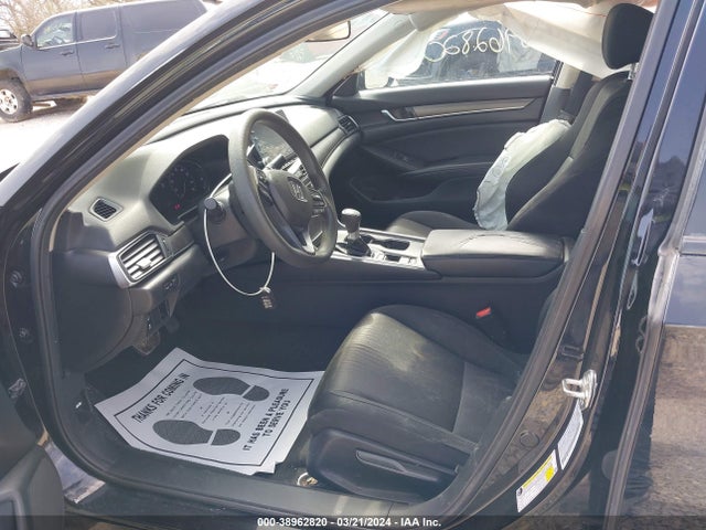 Honda ACCORD LX 2018 1HGCV1F15JA102766 Image 5