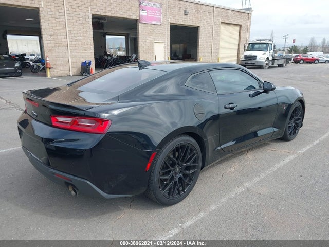 Chevrolet Camaro 2lt 2017 1G1FD1RS8H0175691 Image 4