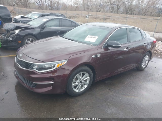 KIA Optima Lx 2018 5XXGT4L31JG196338 Image 2