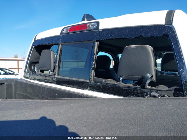 RAM 1500 Limited  4x4 5'7 Box 2022 1C6SRFHT0NN117207 Image 19