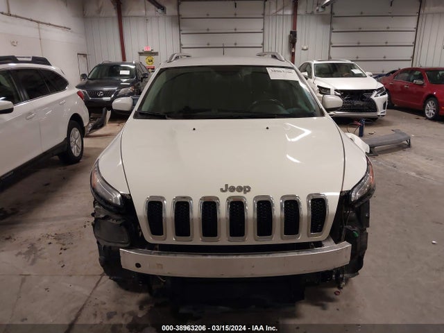 Jeep Cherokee Latitude 2015 1C4PJMCB1FW734880 Image 13