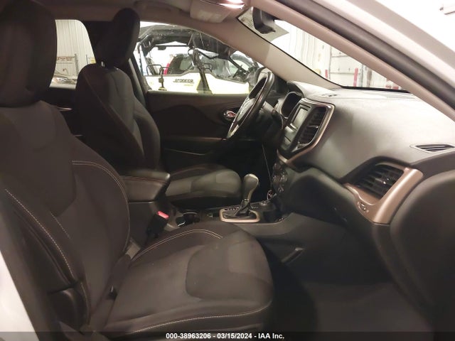 Jeep Cherokee Latitude 2015 1C4PJMCB1FW734880 Image 5