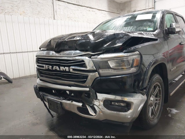 RAM 1500 Laramie  4x4 5'7 Box 2019 1C6SRFJT6KN643444 Image 6