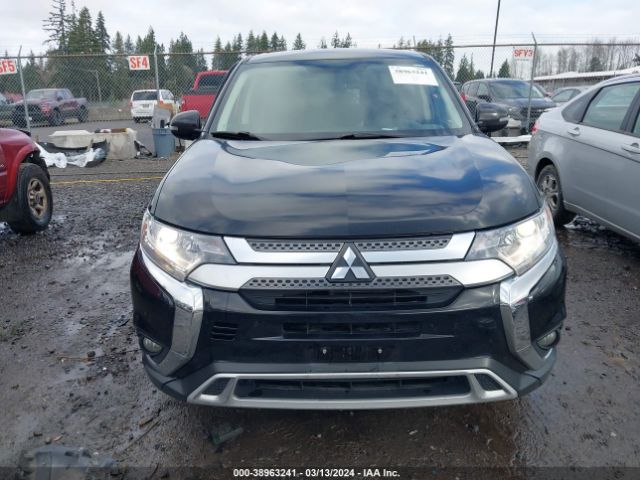 JA4AD3A32KZ027955 Mitsubishi Outlander Se