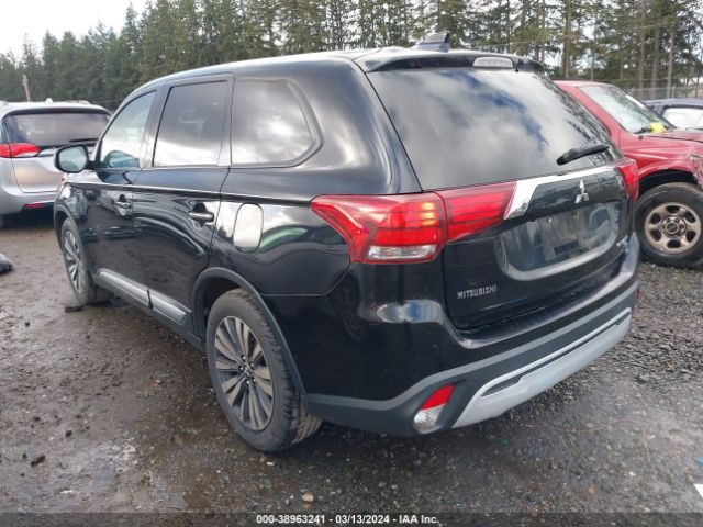 JA4AD3A32KZ027955 Mitsubishi Outlander Se