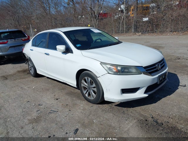2013 HONDA ACCORD LX VIN: 1HGCR2F38DA072484