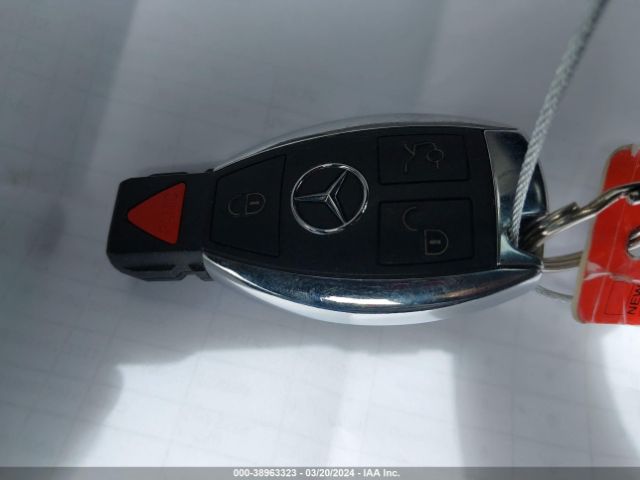 WDDSJ4EB9HN471947 Mercedes-Benz CLA 250