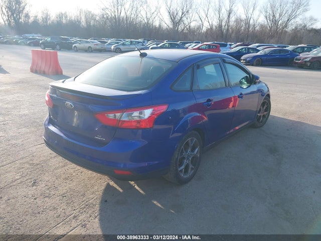 Ford FOCUS SE 2014 1FADP3F23EL325096 Image 4