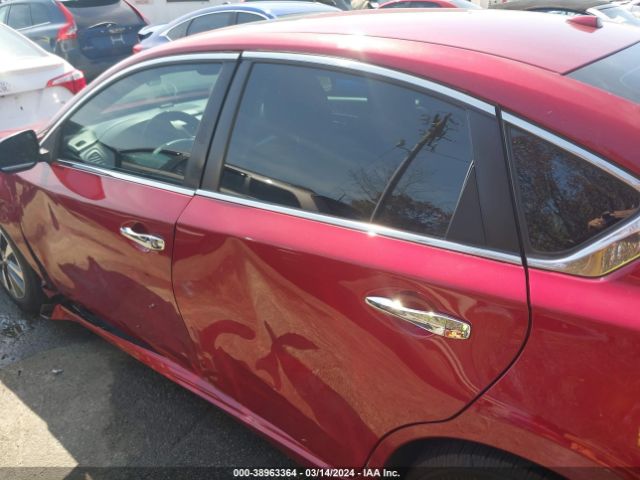 1N4AL3AP8HC285331 Nissan Altima 2.5 Sv