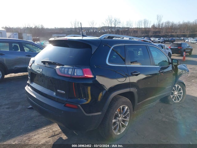 1C4PJMLB6KD390131 Jeep Cherokee Latitude Plus 4x4
