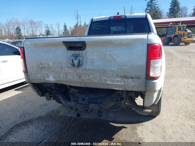 1C6SRFCTXKN603624 RAM 1500 Tradesman Quad Cab 4x4 6'4 Box