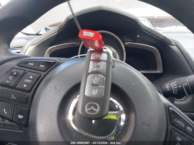 Mazda Mazda3 I Sport 2014 JM1BM1U7XE1132131 Image 11
