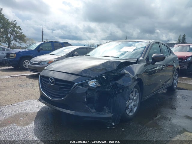 Mazda Mazda3 I Sport 2014 JM1BM1U7XE1132131 Image 2