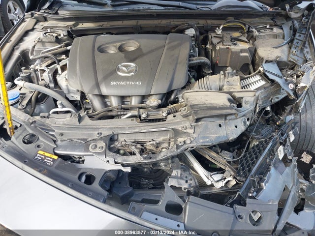 JM1BPAKLXM1337955 Mazda Mazda3 Select