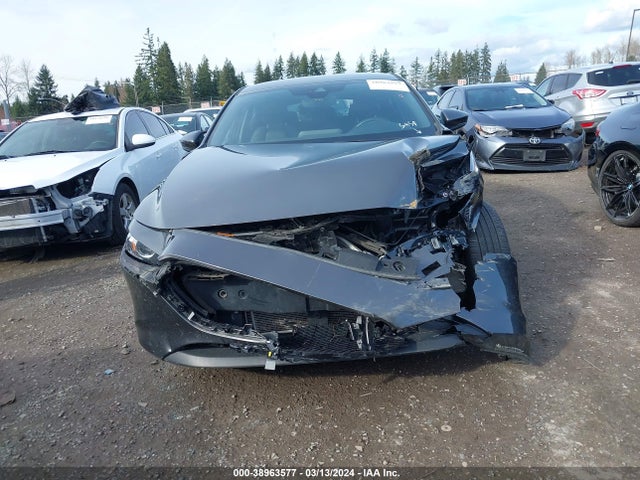 JM1BPAKLXM1337955 Mazda Mazda3 Select
